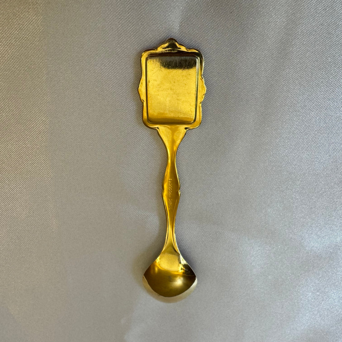 Vintage Cairns Australia Gold Colour Souvenir Tea Spoon