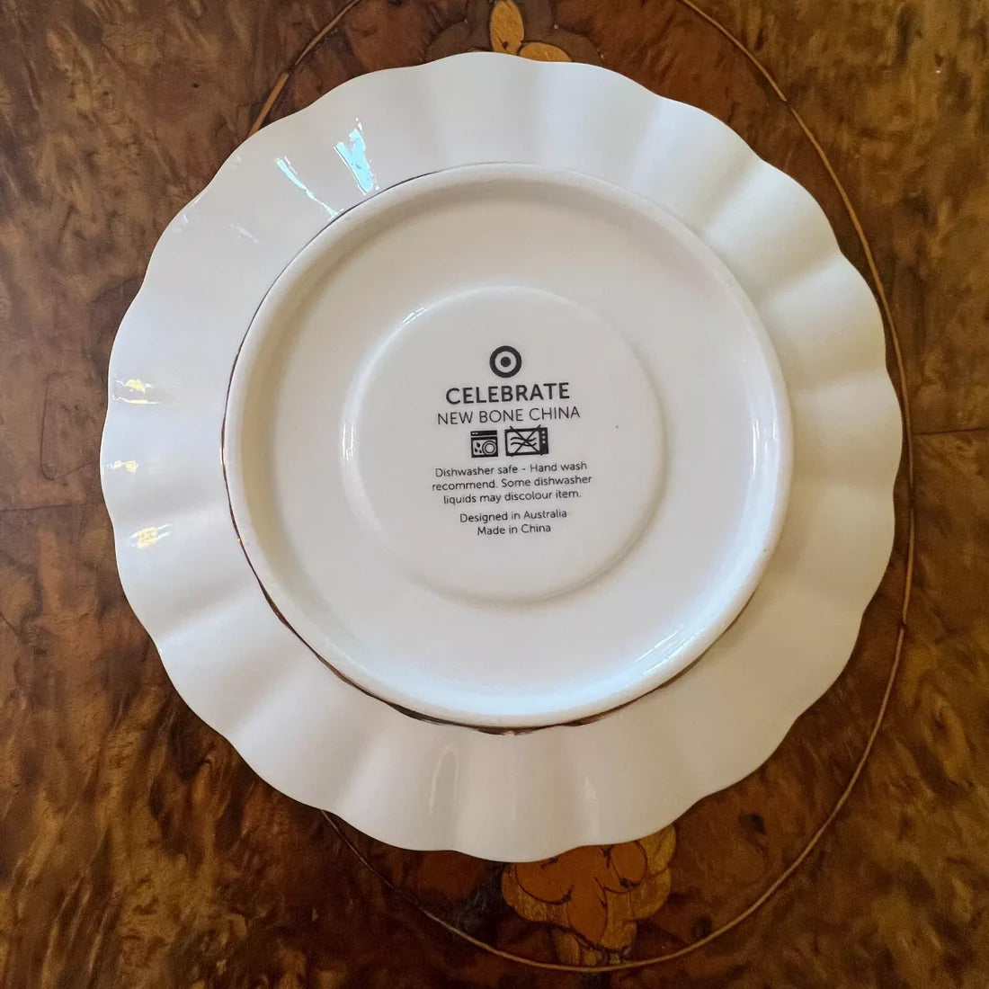 Gold Trim White Tea Cup & Saucer