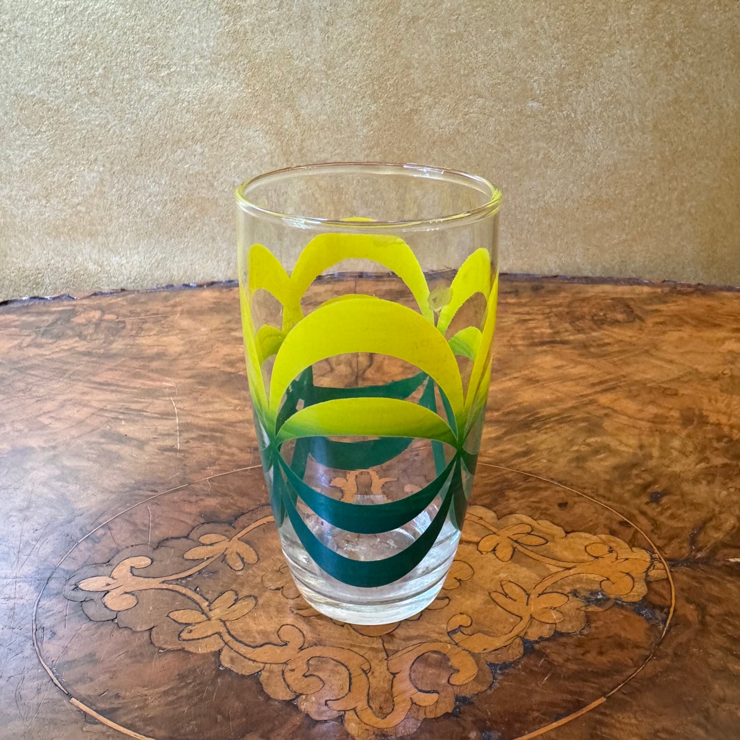 Vintage Libbey Green Yellow Crazy Daisy Glass