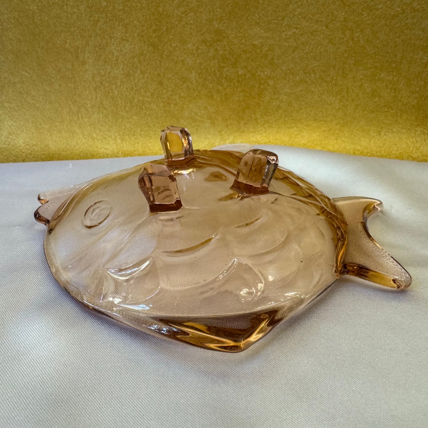 Vintage Art Glass Pink Fish Shaped Small Trinket Dish