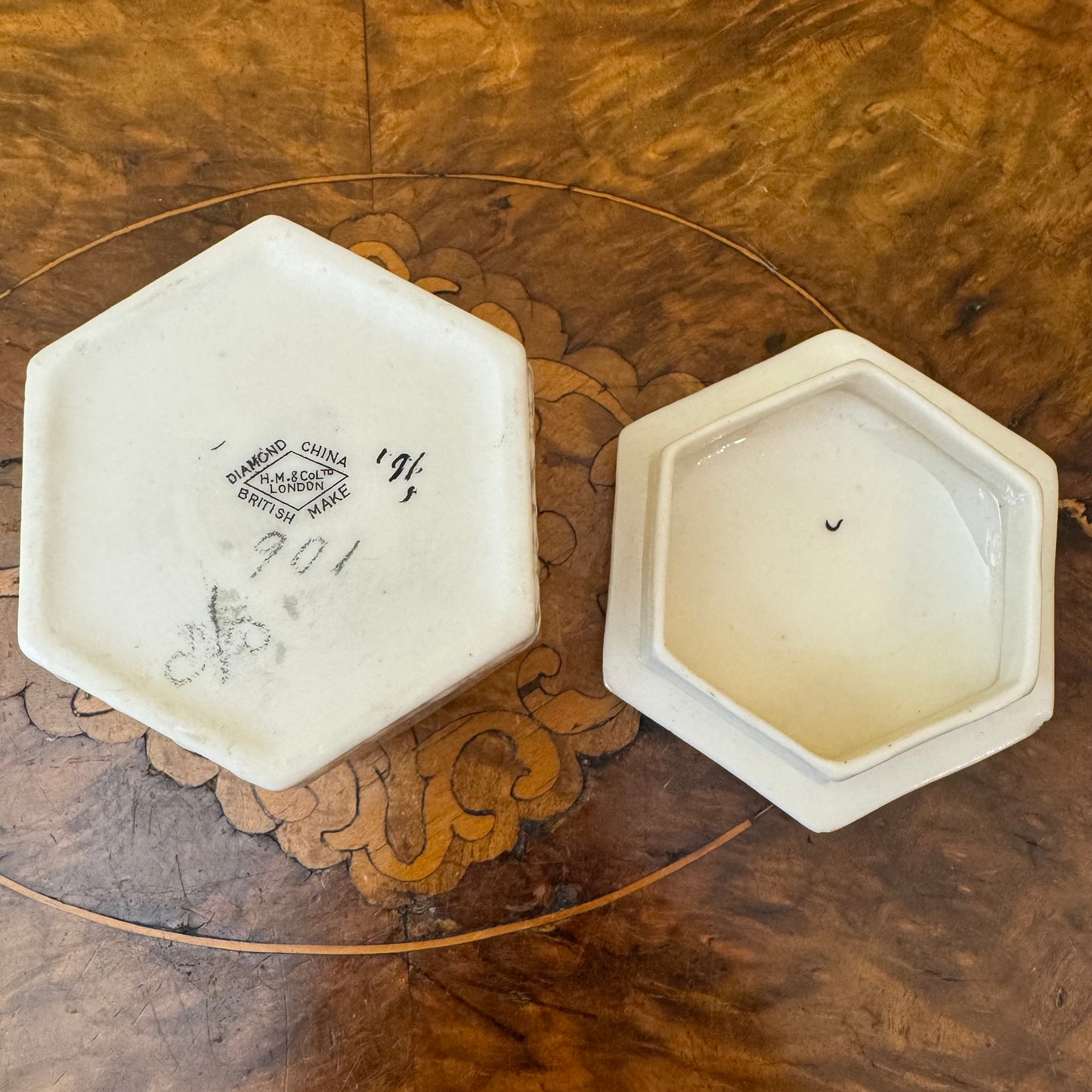 Vintage Bath Coat Of Arms Trinket Box