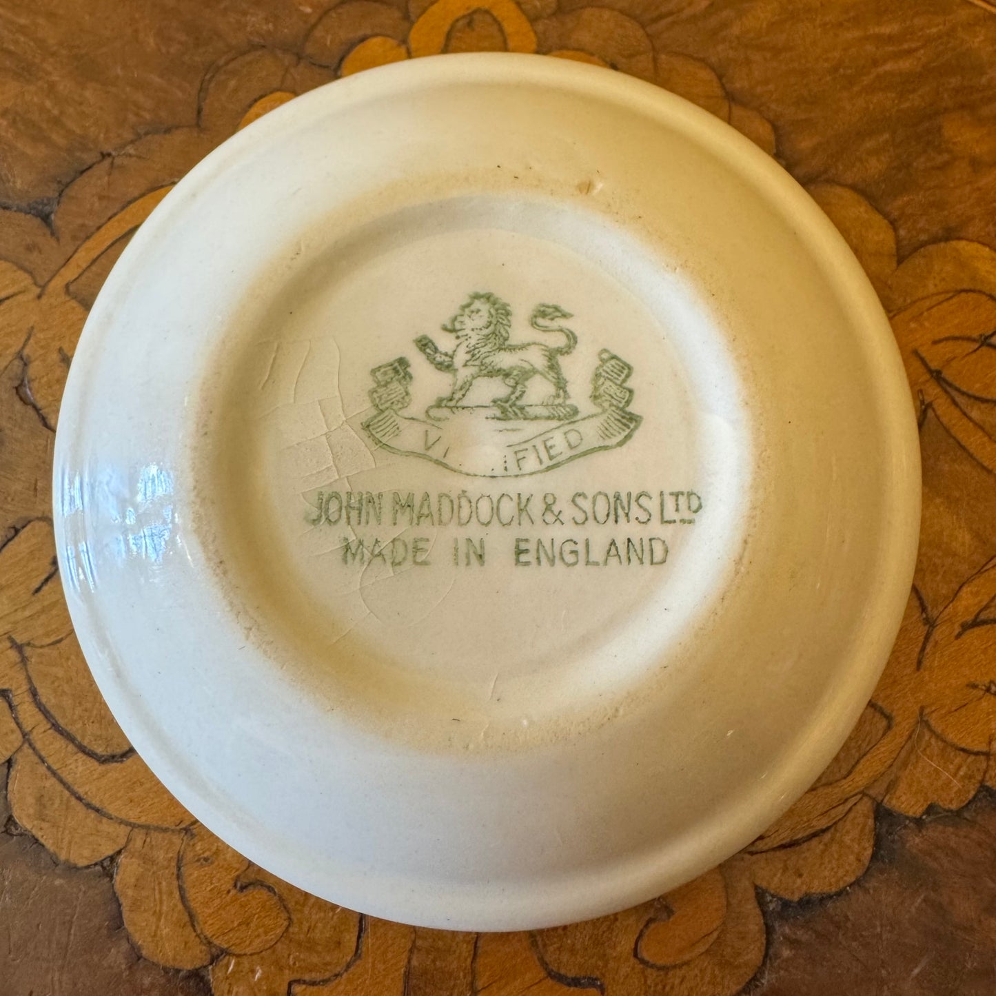 John Maddock & Sons Quality & Service Christie Dish