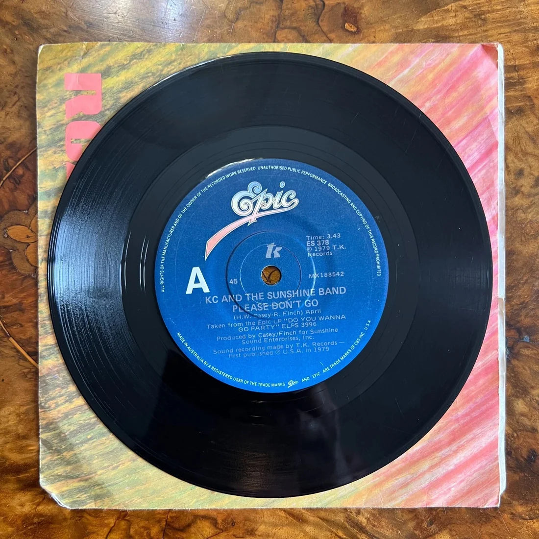 KC And The Sunshine Band Please Don't Go/ I Betcha Don't Know That Vinyl Record