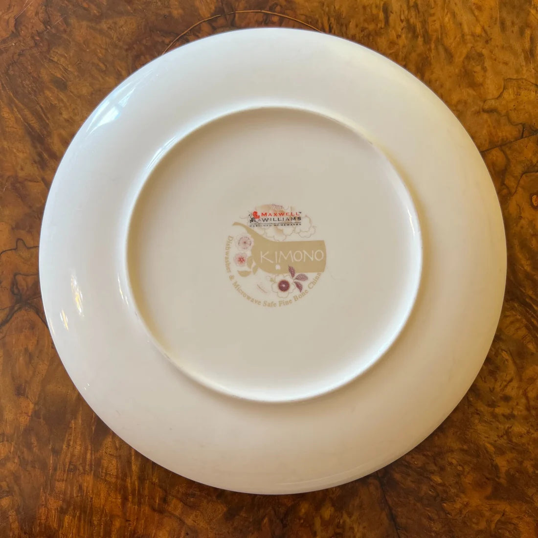Maxwell & Williams Kimono White Cake Plate
