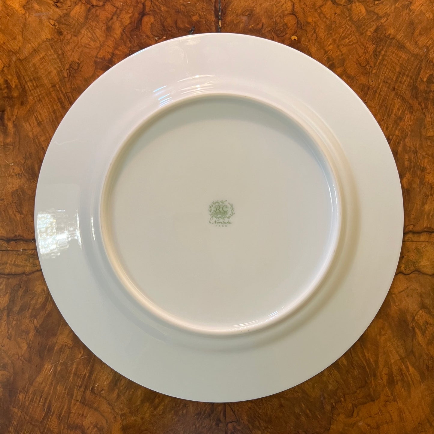 Noritake White & Gold Dinner Plate