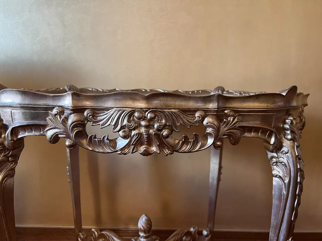 Antique Reproduction Gold Leaf Oval Table