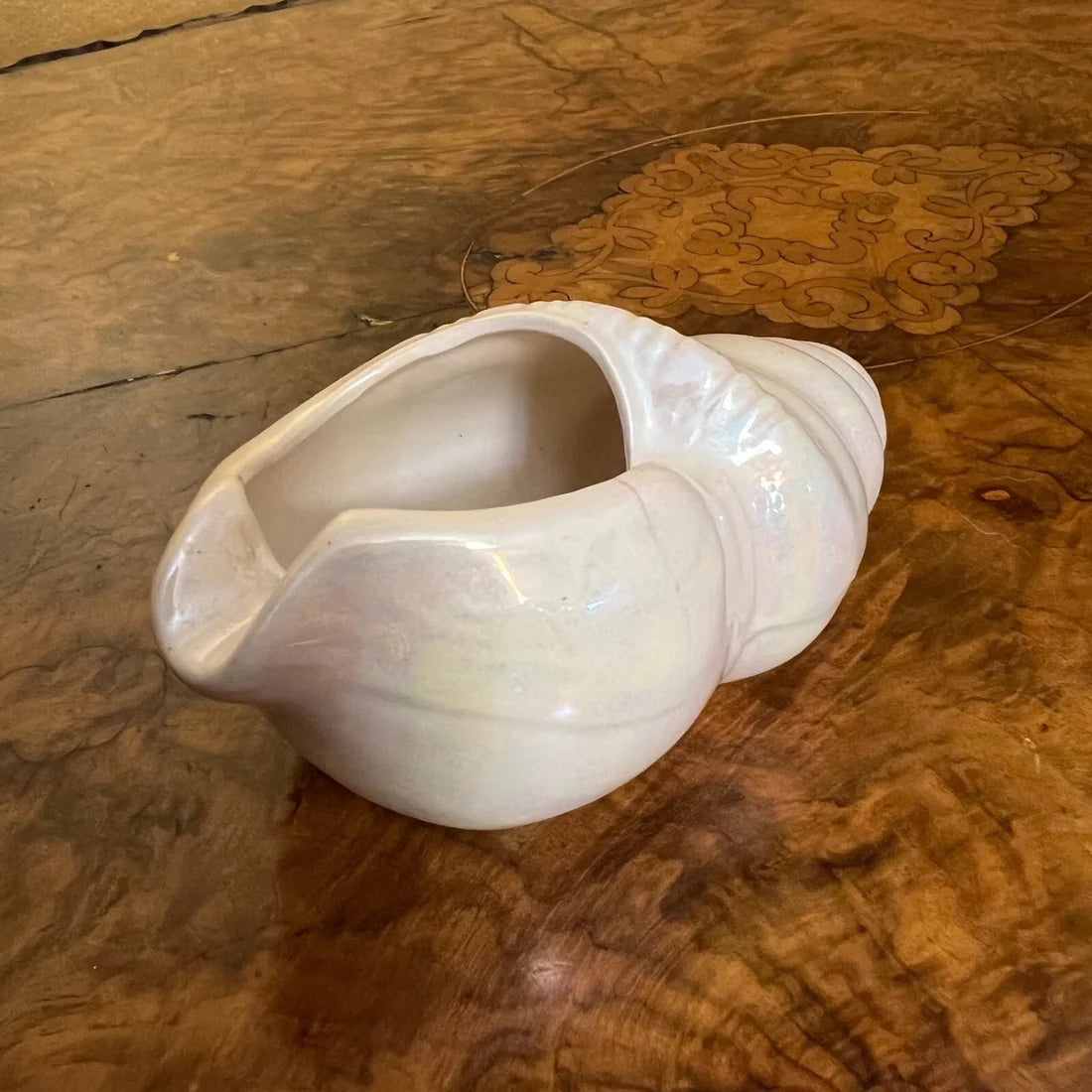 Vintage Shell Shaped Trinket Ornament
