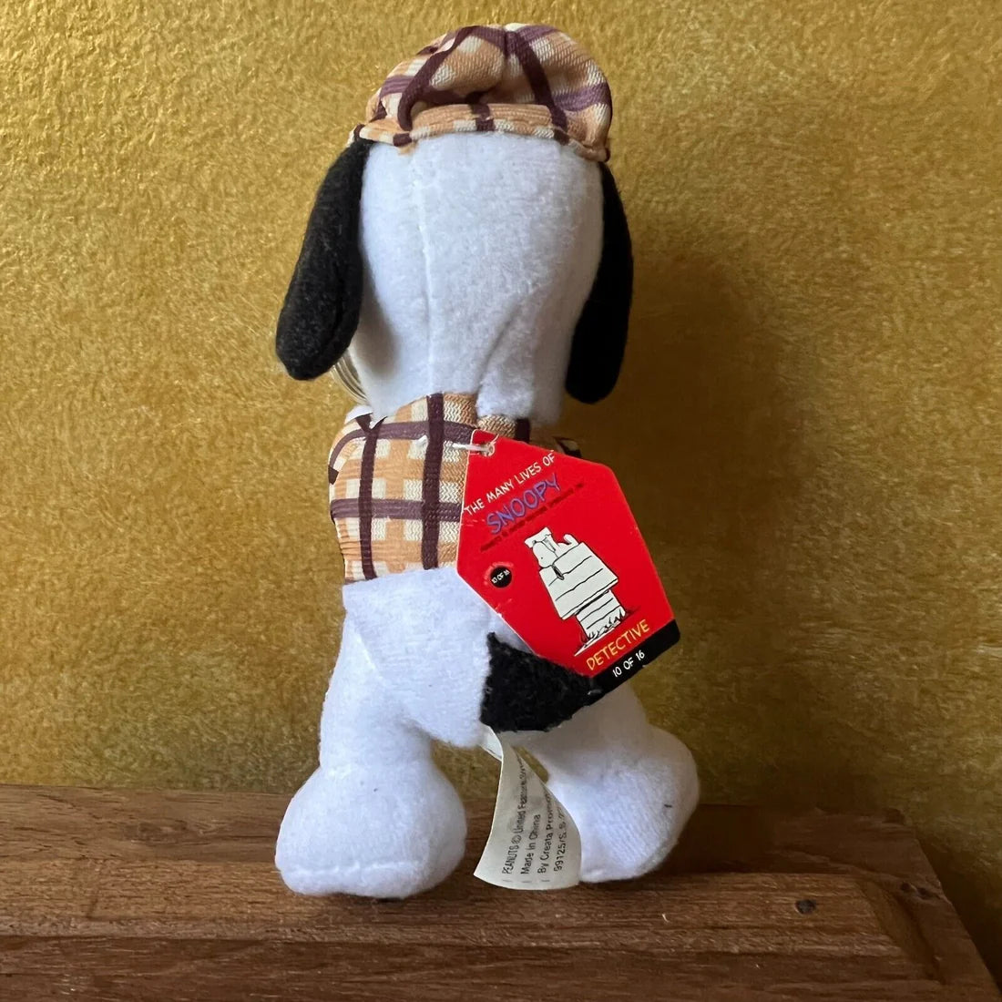 The Many Lives Of Snoopy Detective McDonalds Toy
