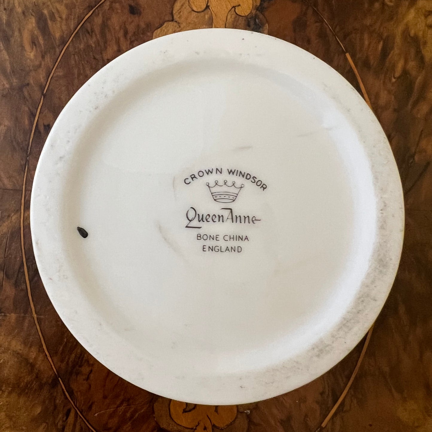 Vintage Queen Anne Grown Windsor Bowl