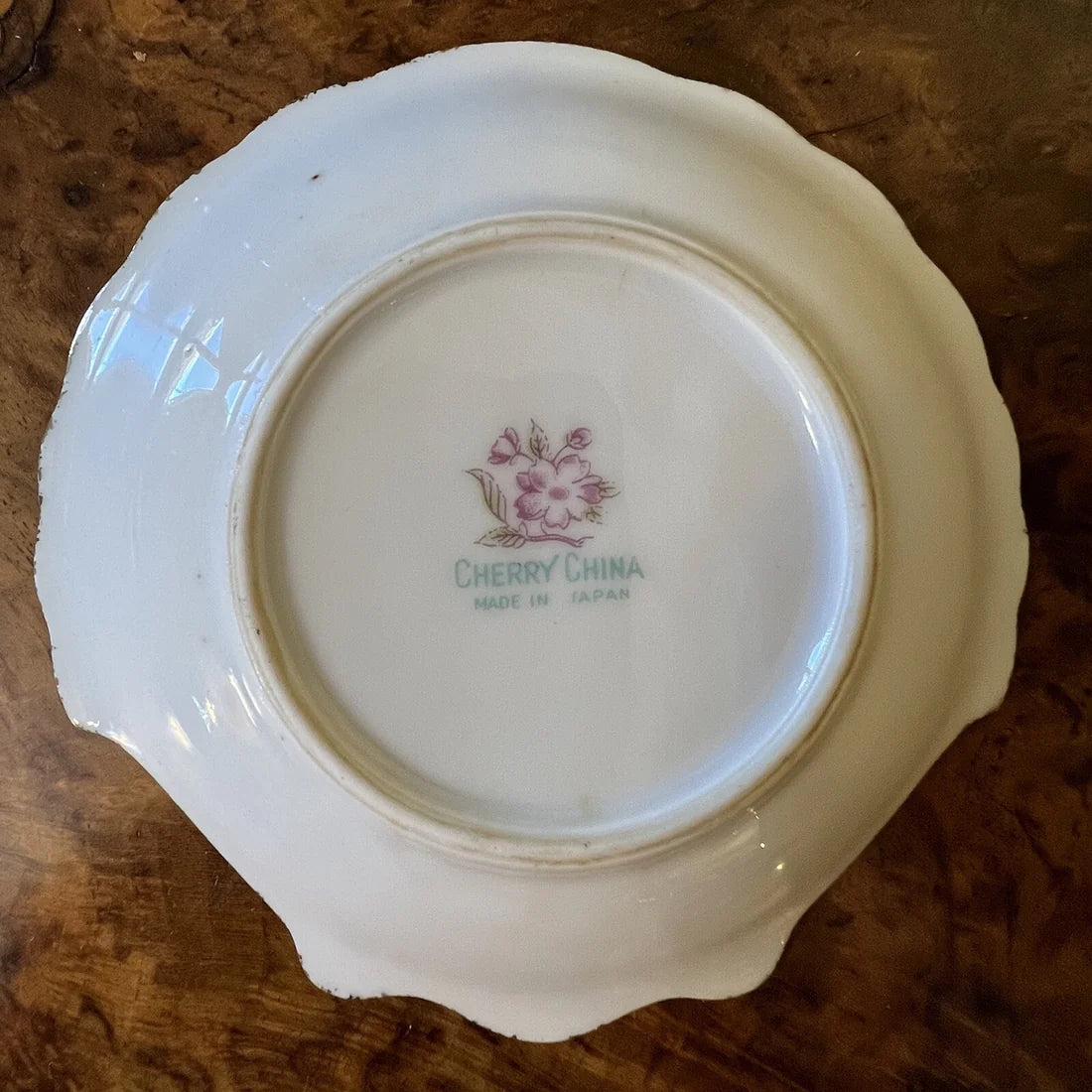 Vintage Violets Print Shell Shaped Dish