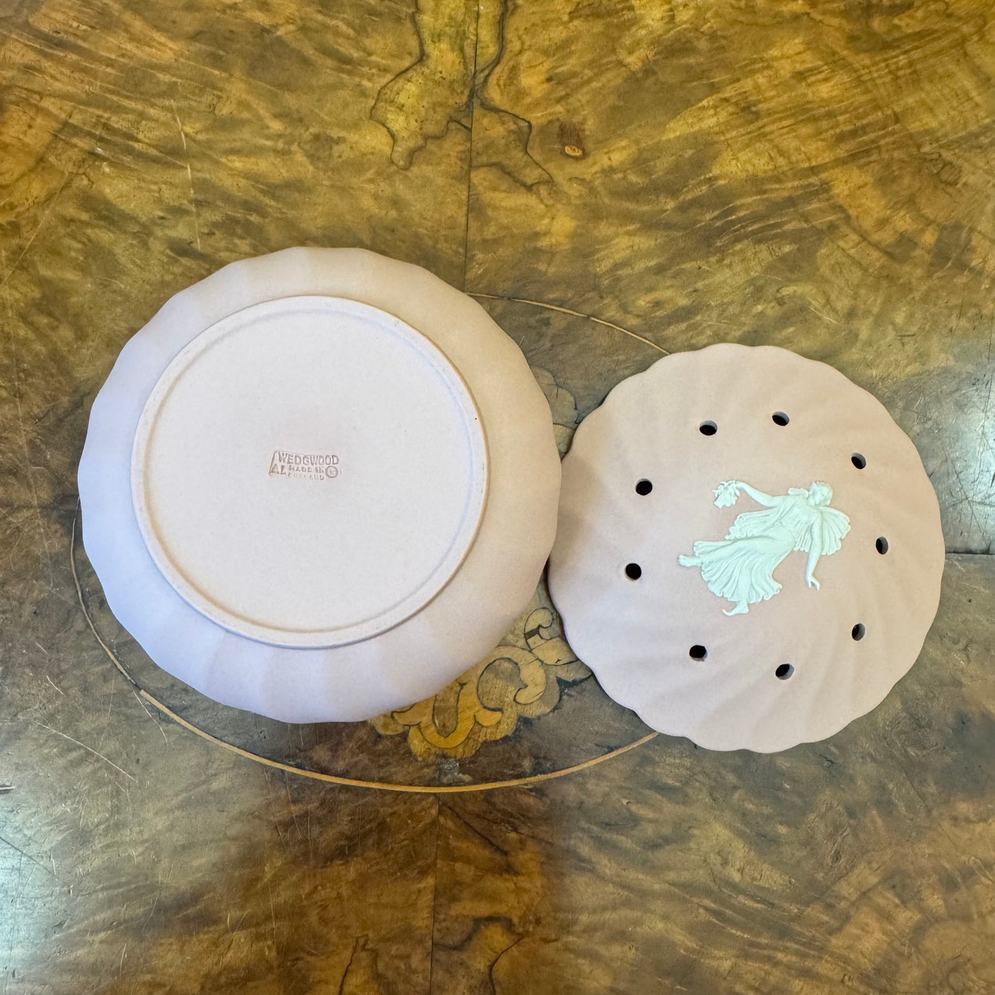 Wedgwood Pink Jasperware Dancing Hours Potpourri Trinket Box