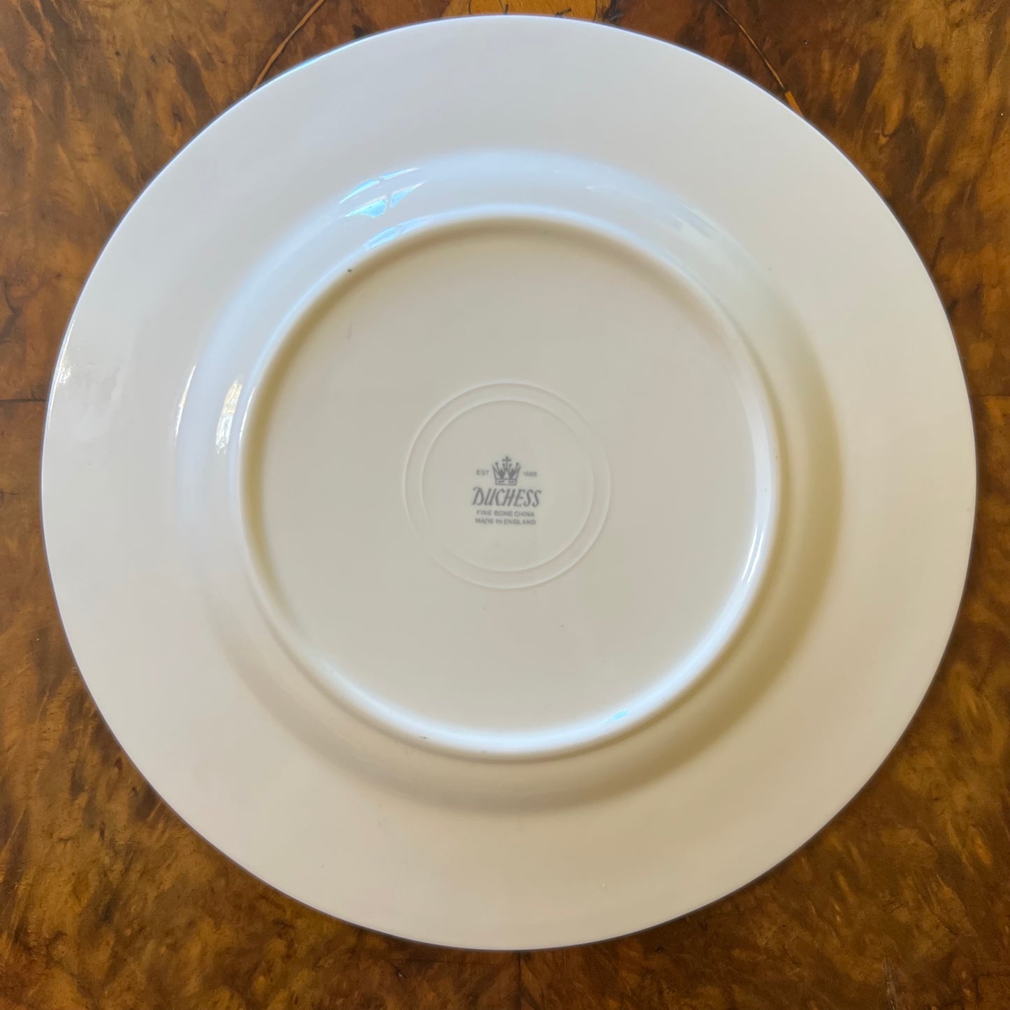 Duchess White Floral Plate