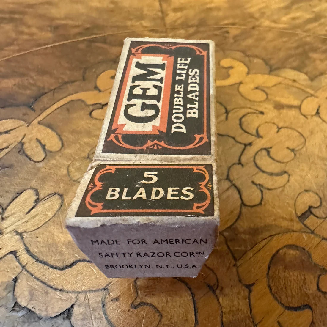 Vintage Gem Double Life Blades