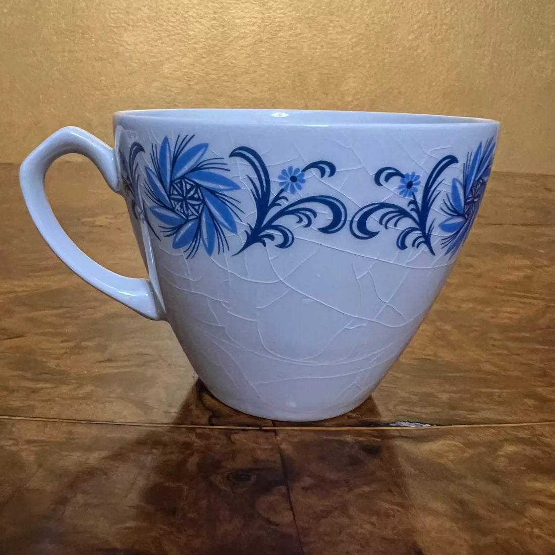 Alfred Meakin Glo White Ironstone Tea Cup Trio Set