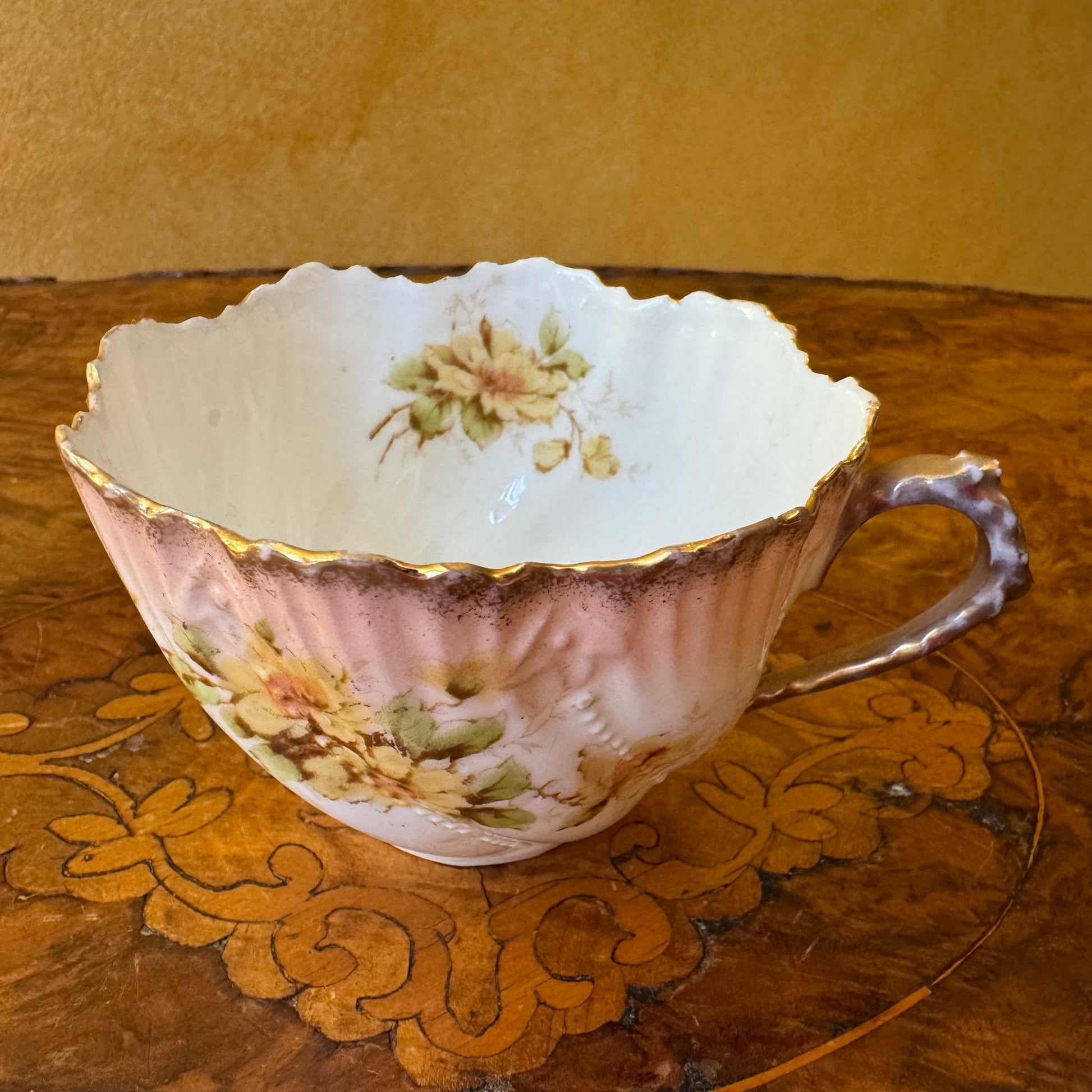 Antique Pink Floral Tea Cup 