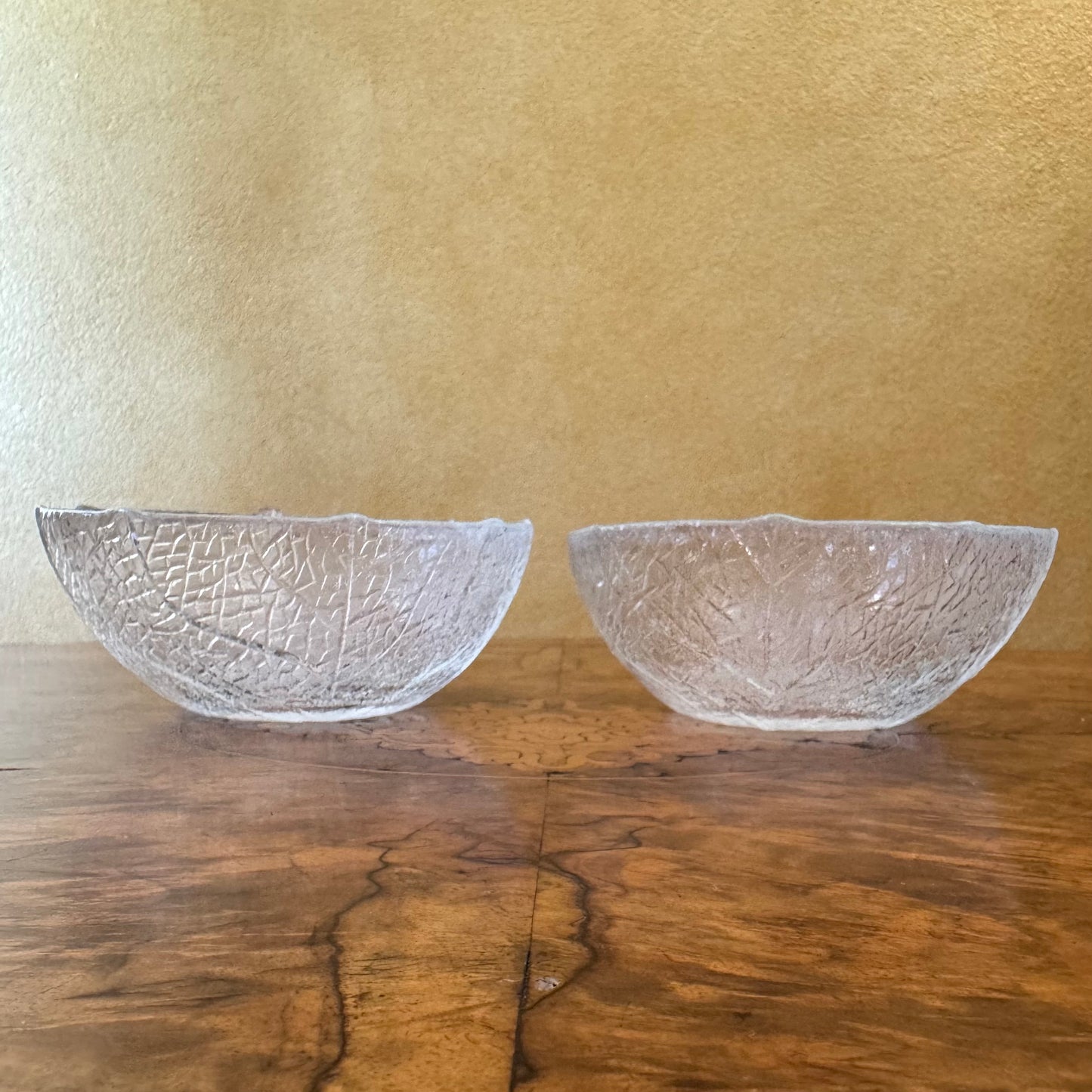 Arcoroc Leaf Pattern Desset Bowls 