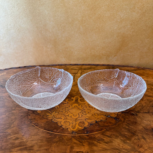Arcoroc Leaf Pattern Desset Bowls Pair 