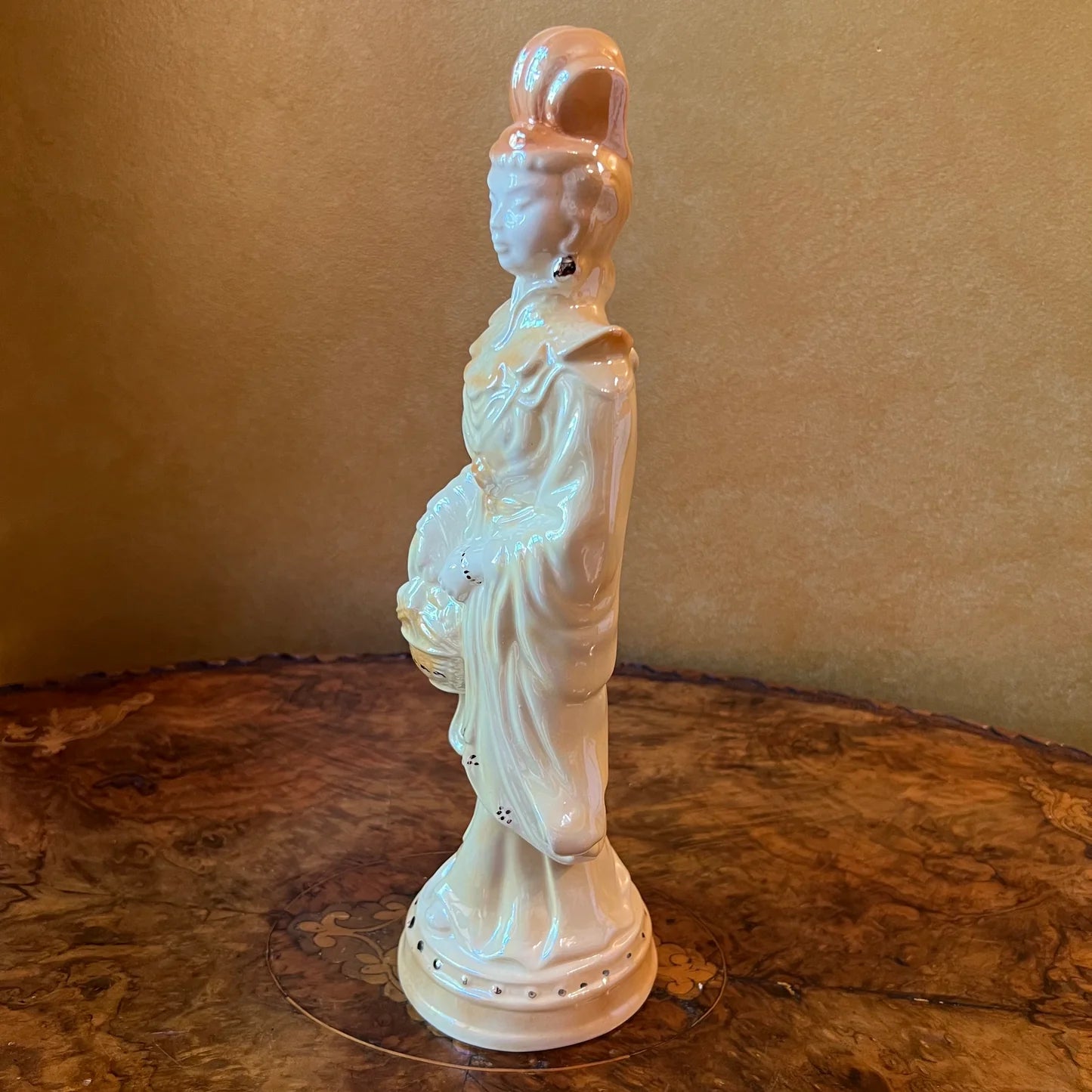 Vintage Ardco Asian Women Figurine/Statue