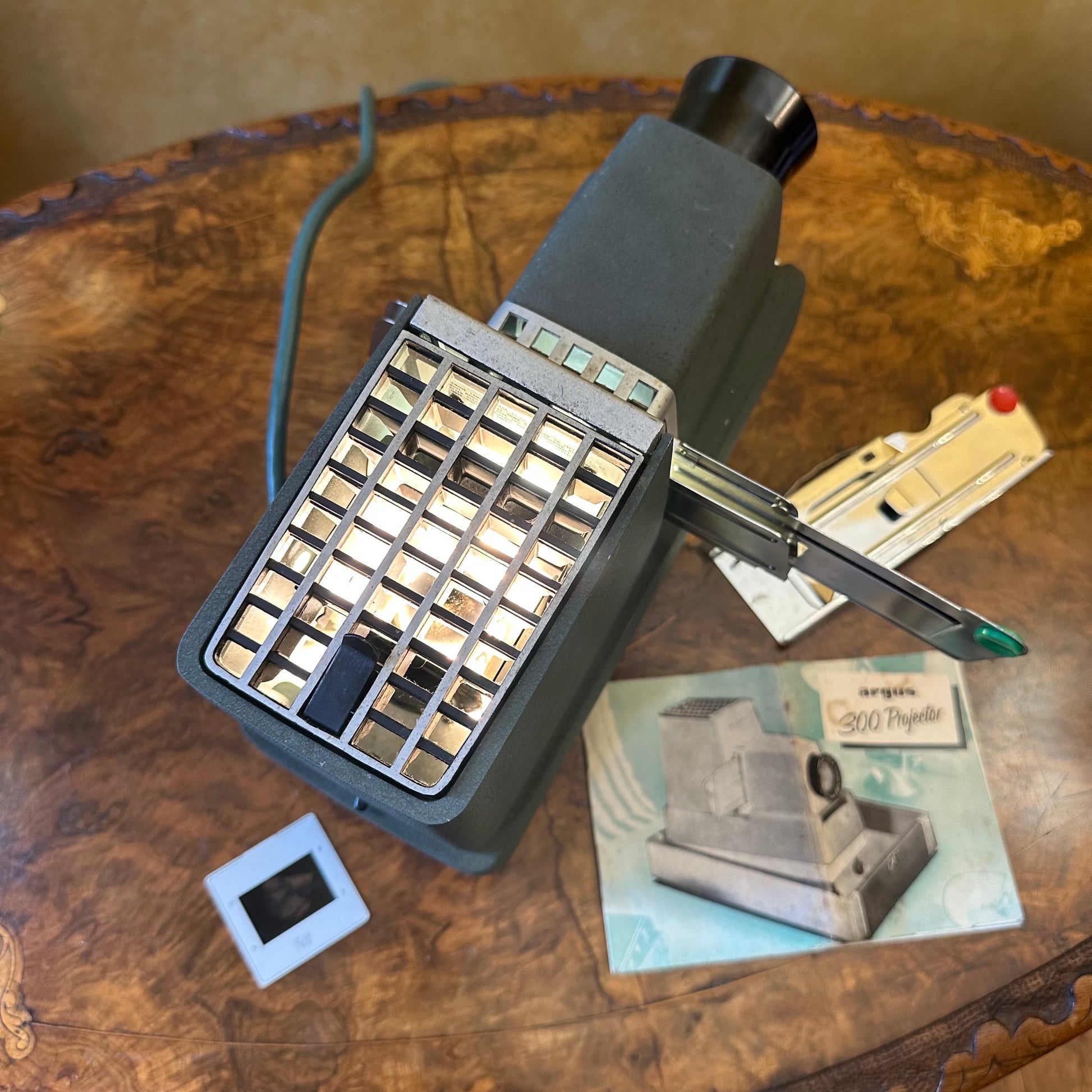 Argus 300 