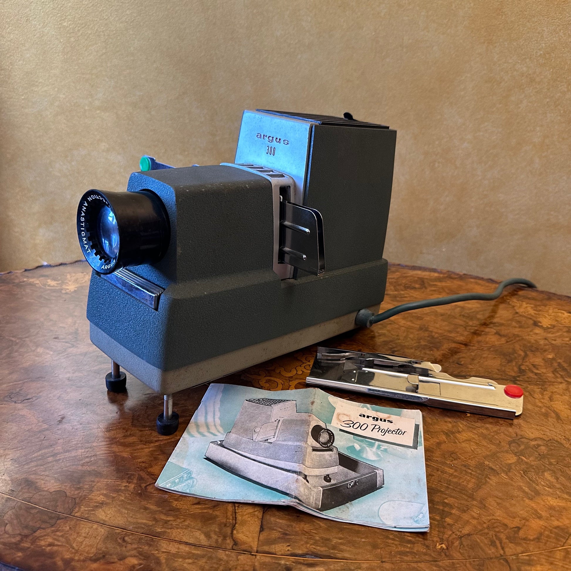 Argus 300 Slide Projector 