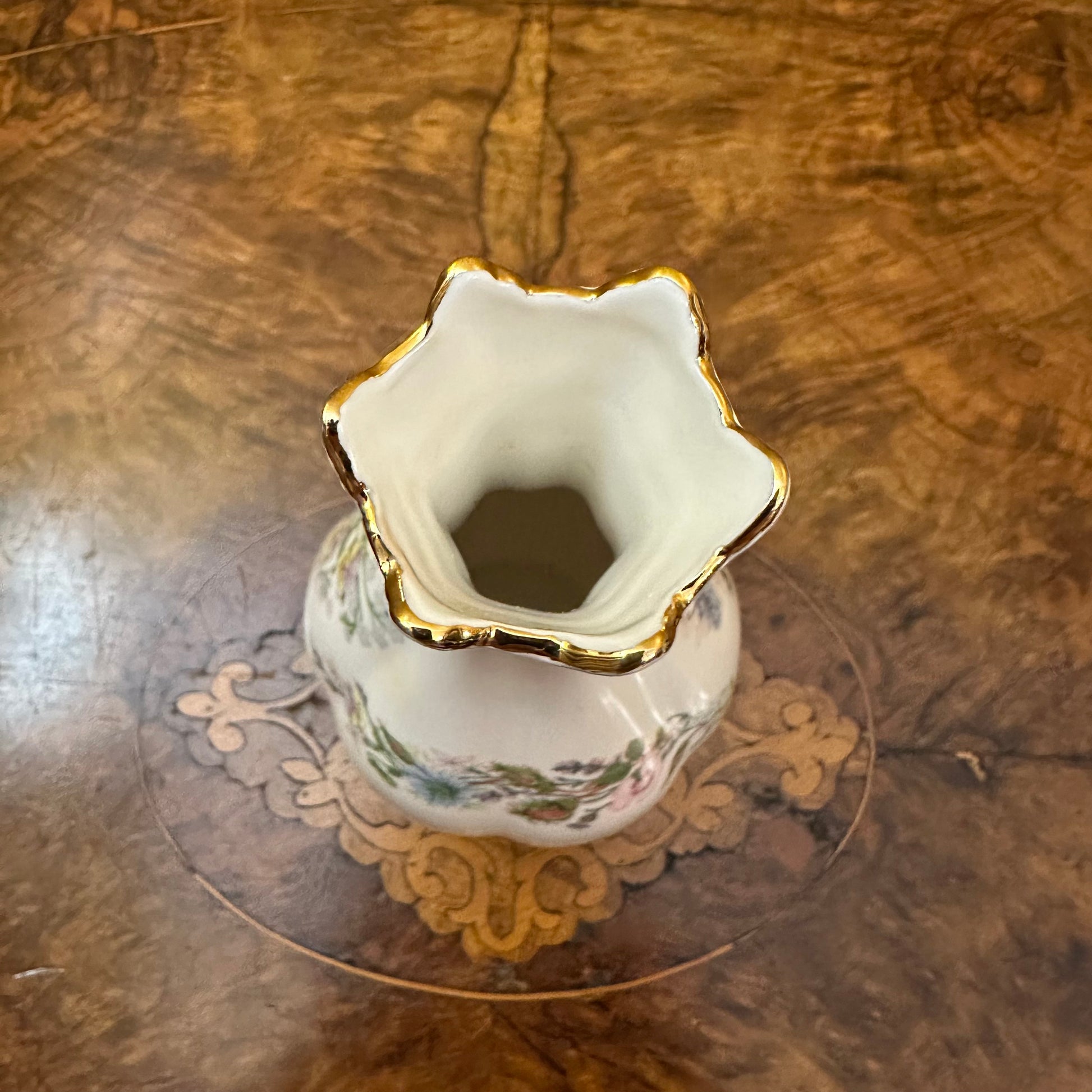 Aynsley Fine Bone China Wild Tudor Bud 