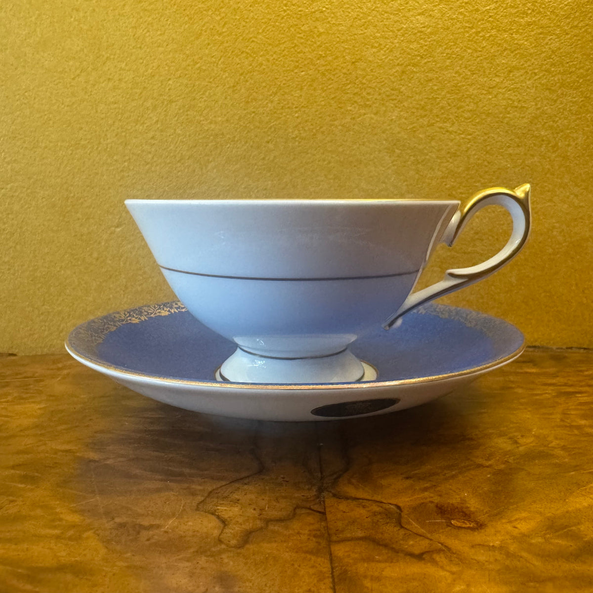 Aynsley Orchard Gold Blue Fruit Print Tea Cup 