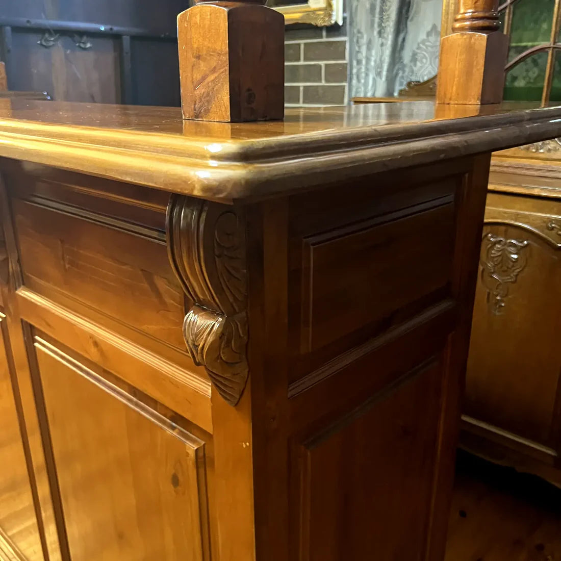 Large Wooden Bar With Light