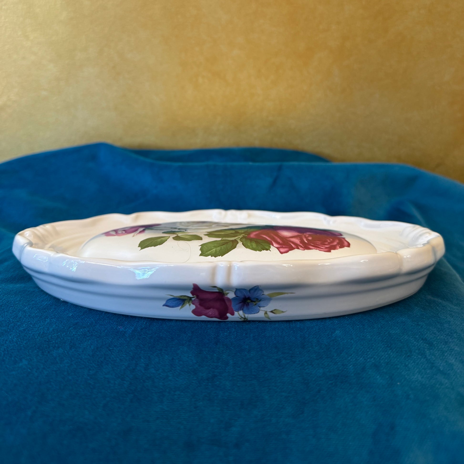 Bone China Floral Domed Wall Plaque