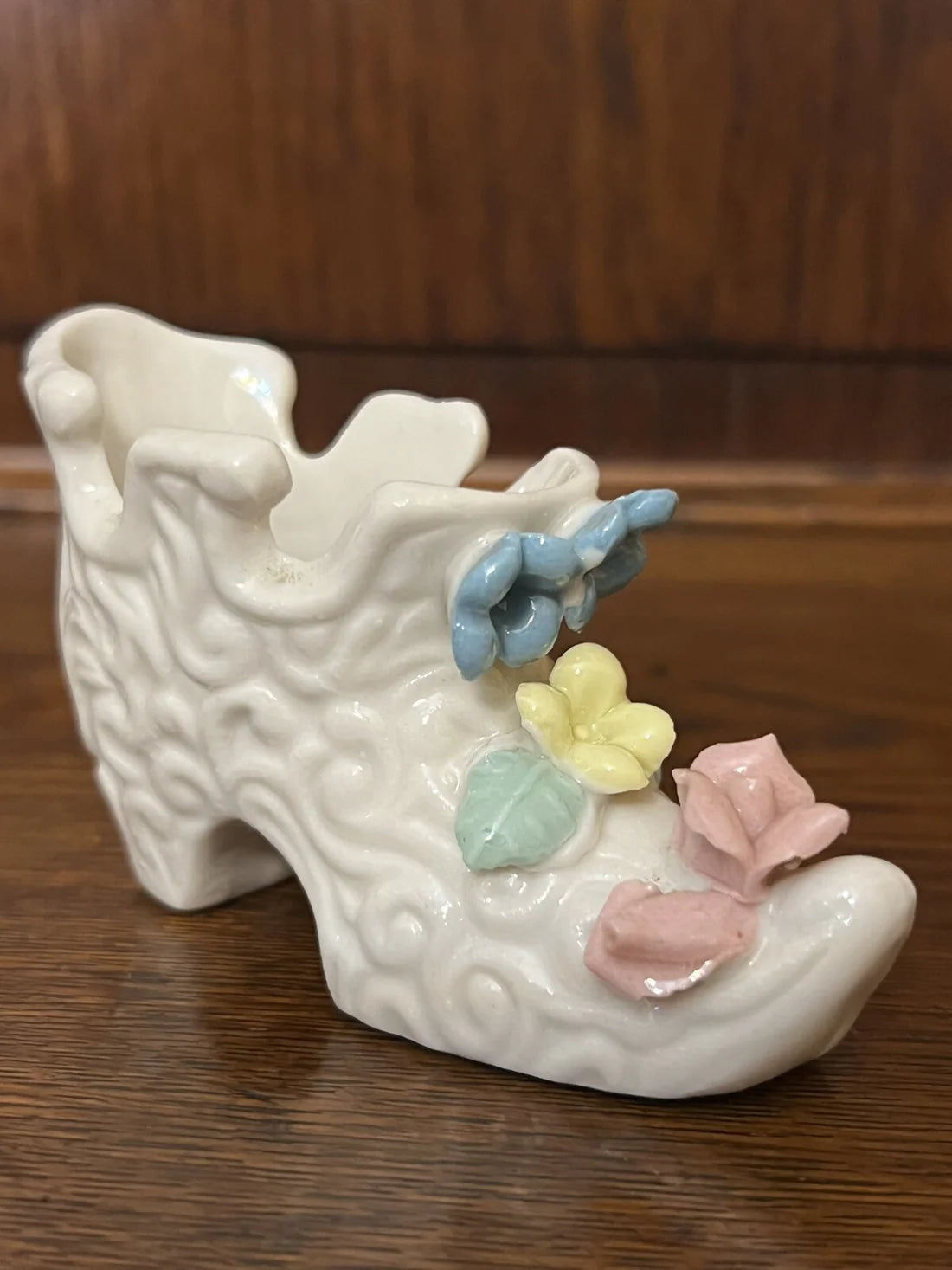 Vintage Bone China Miniature Shoe Ornaments Set Of Three