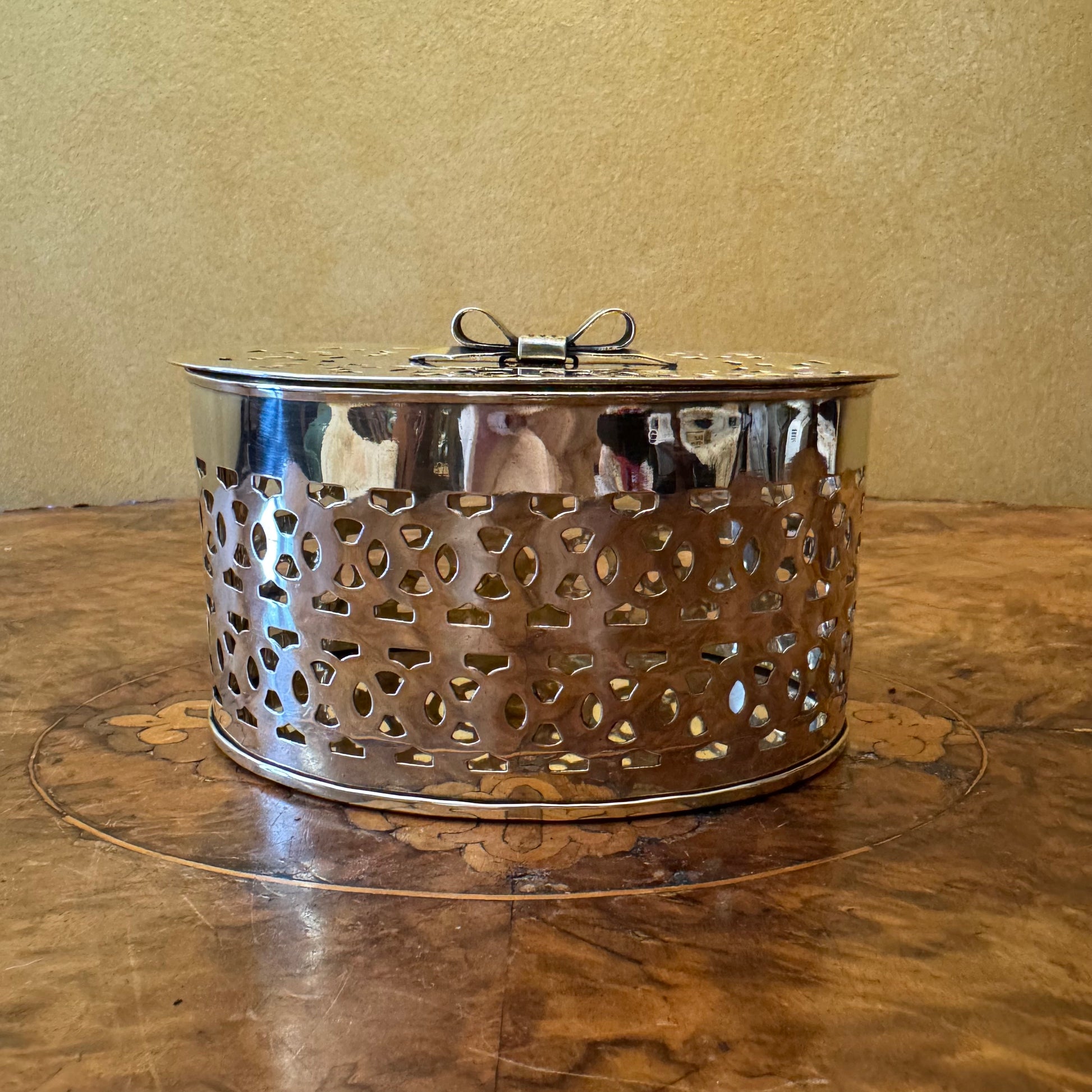 Brass Cutout Oval Trinket Box 