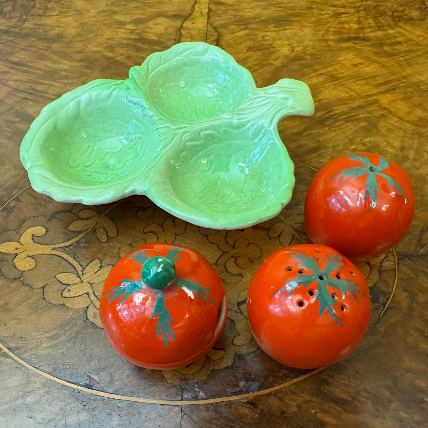 Carlton Ware Tomato Cruet 
