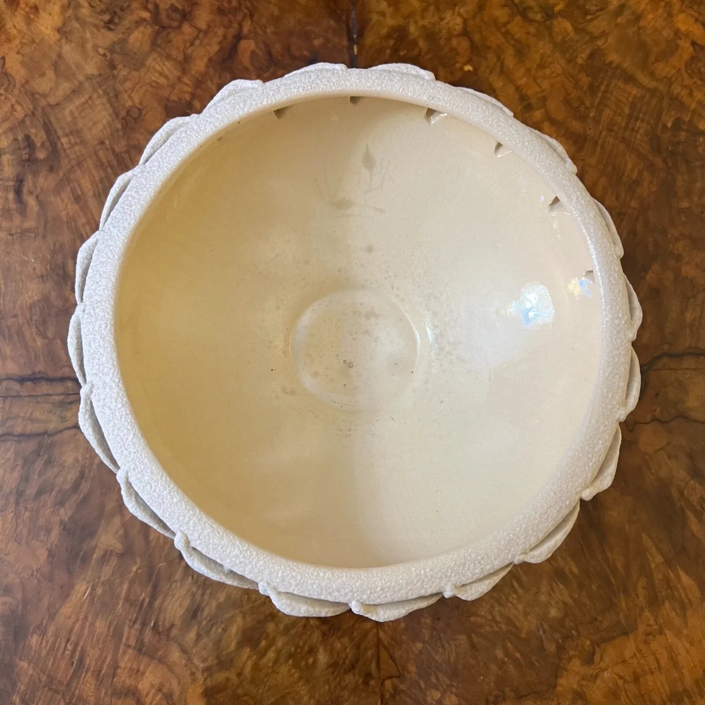 Vintage Ceramic Leaf Design Bowl On Stand