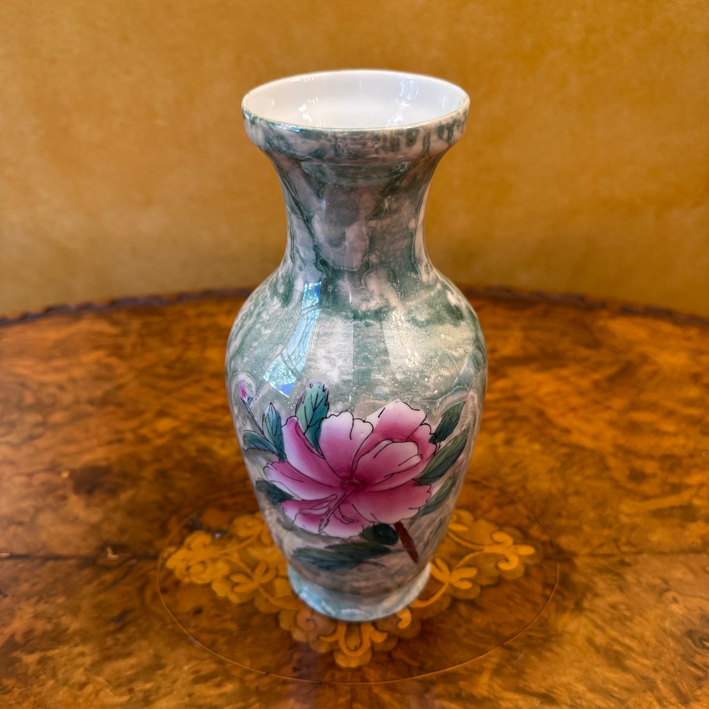 Chinese Floral Print Vase 