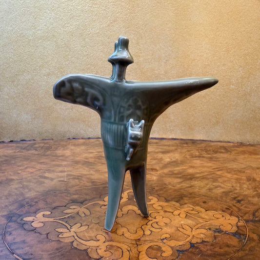 Chinese Song Porcelain Yaozhou Kiln Green Glaze Three Foot Cup