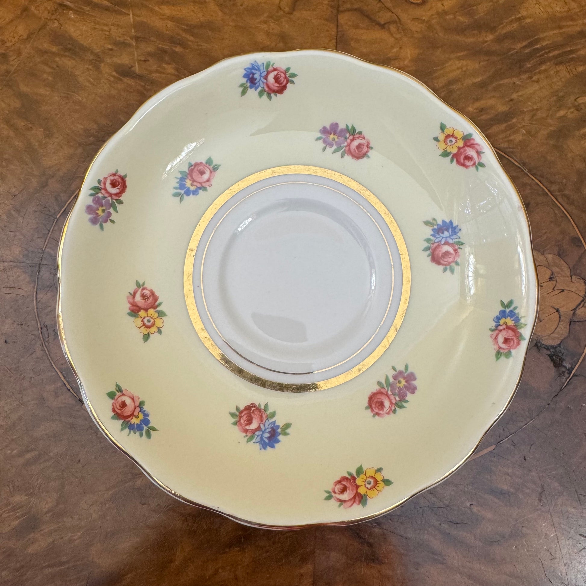 Colclough Light Yellow Floral Print Saucer 