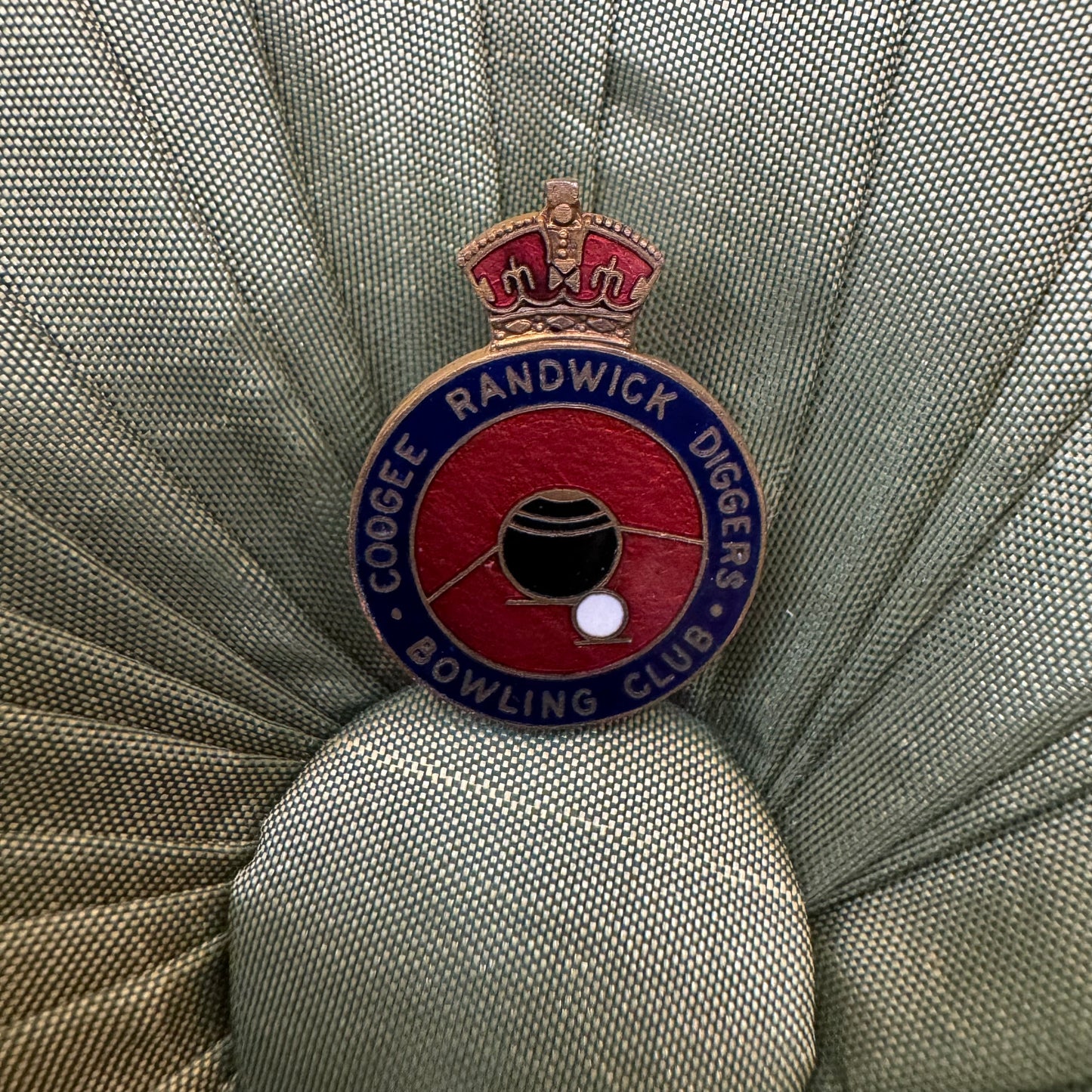 Coogee Randwick Diggers Bowling Club Badge Pin