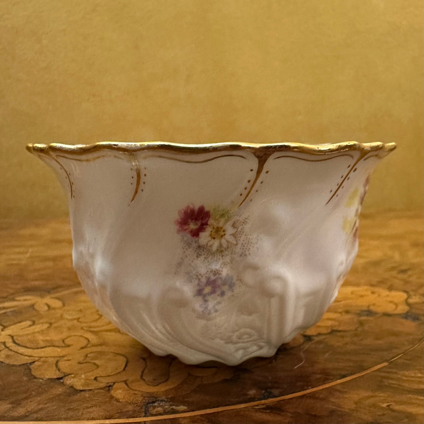 Crescent Floral Small Bowl 
