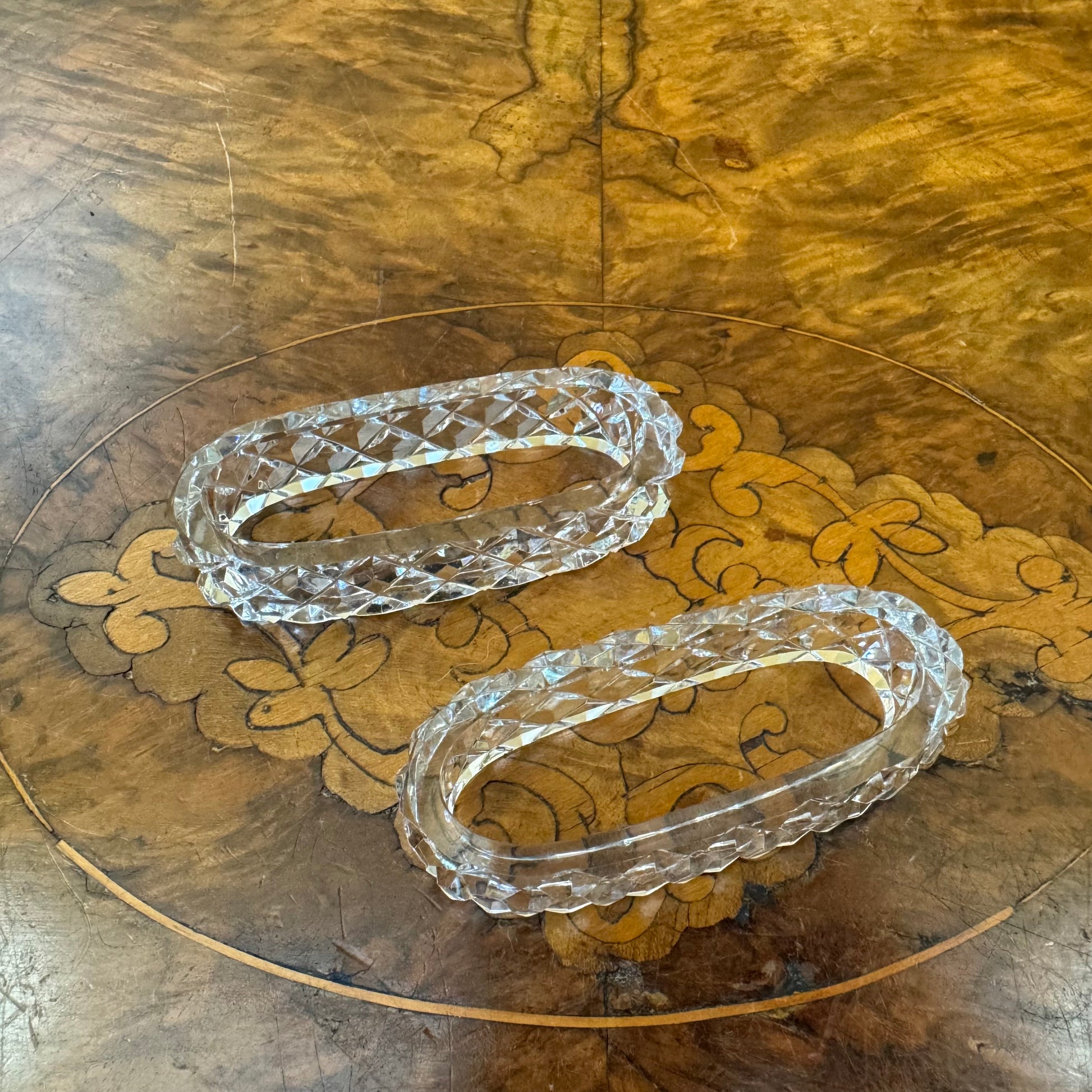 Crystal Cut Oval Napkin Rings Pair 