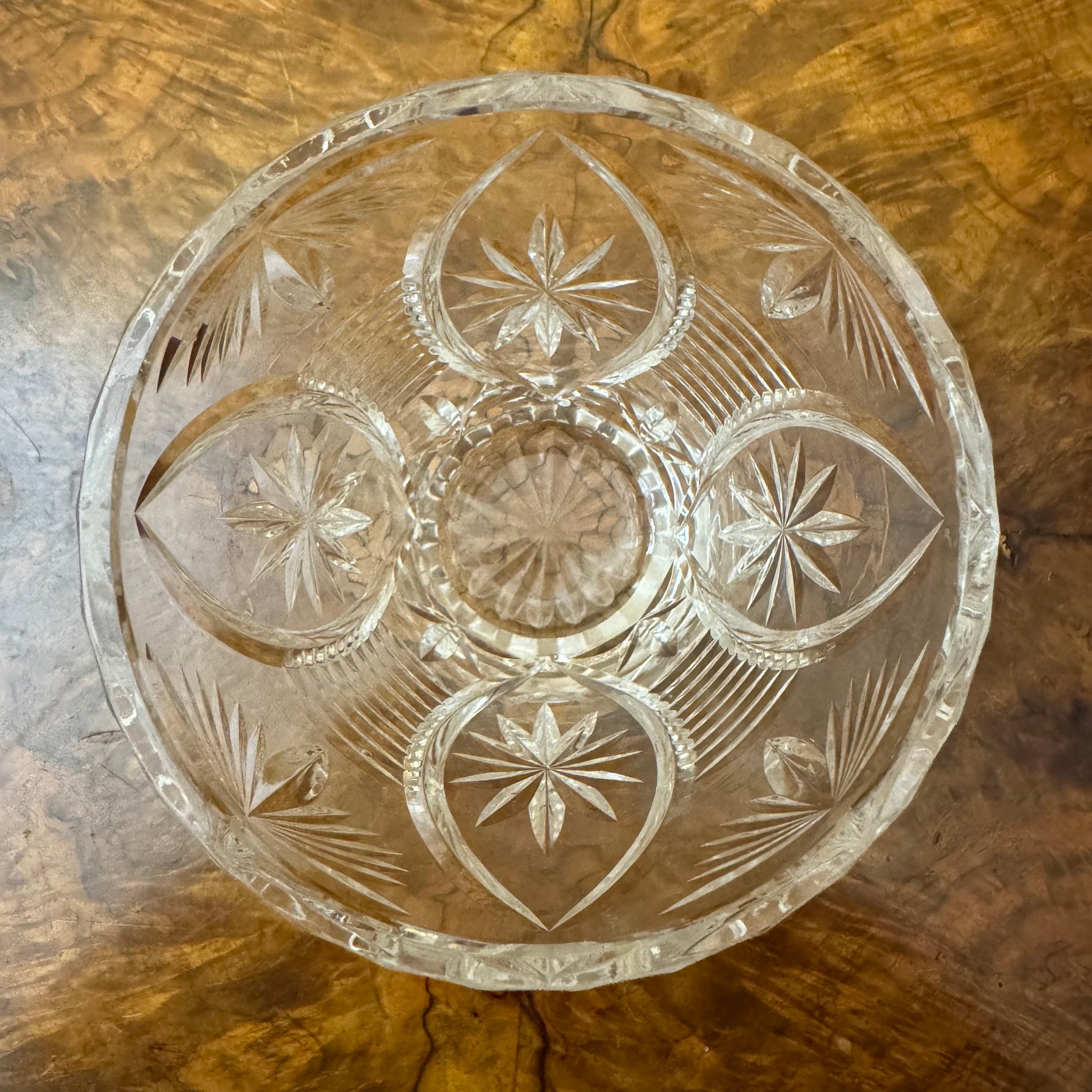 Crystal Cut Pattern 