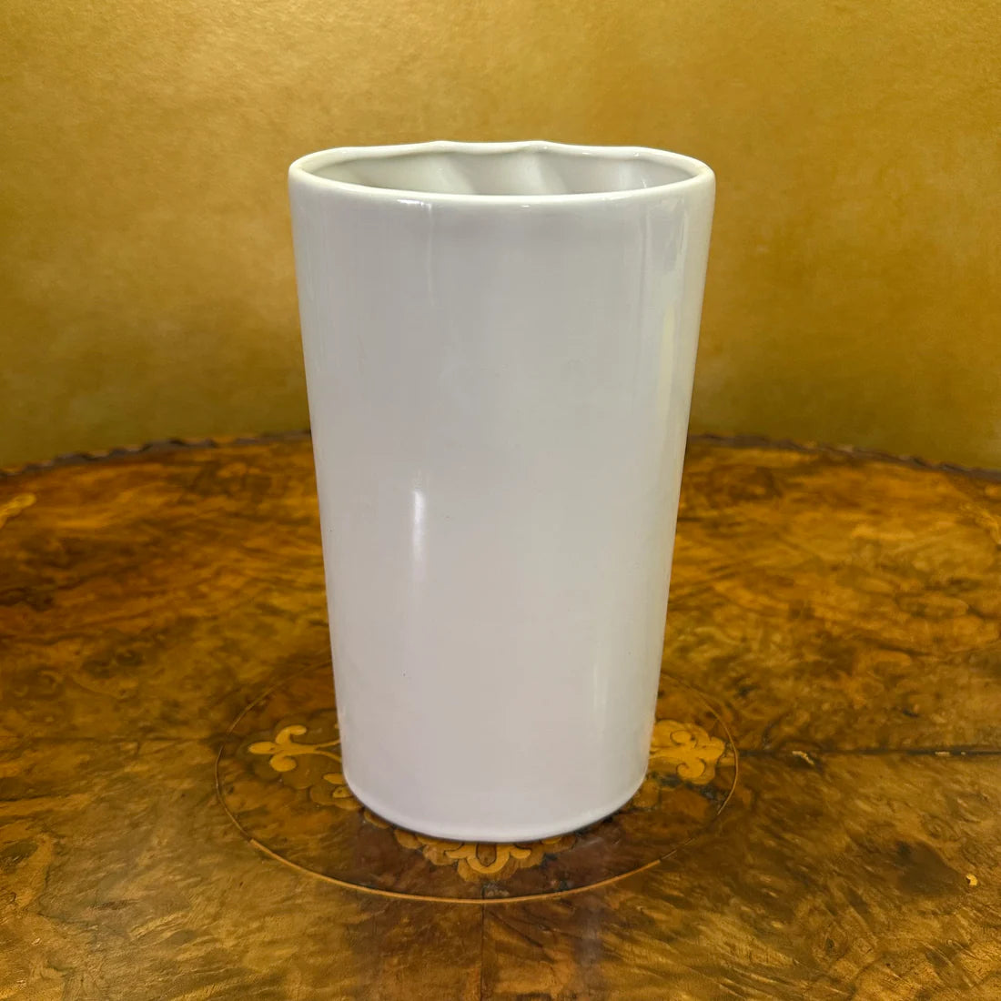 White Porcelain Curved Detail Vase