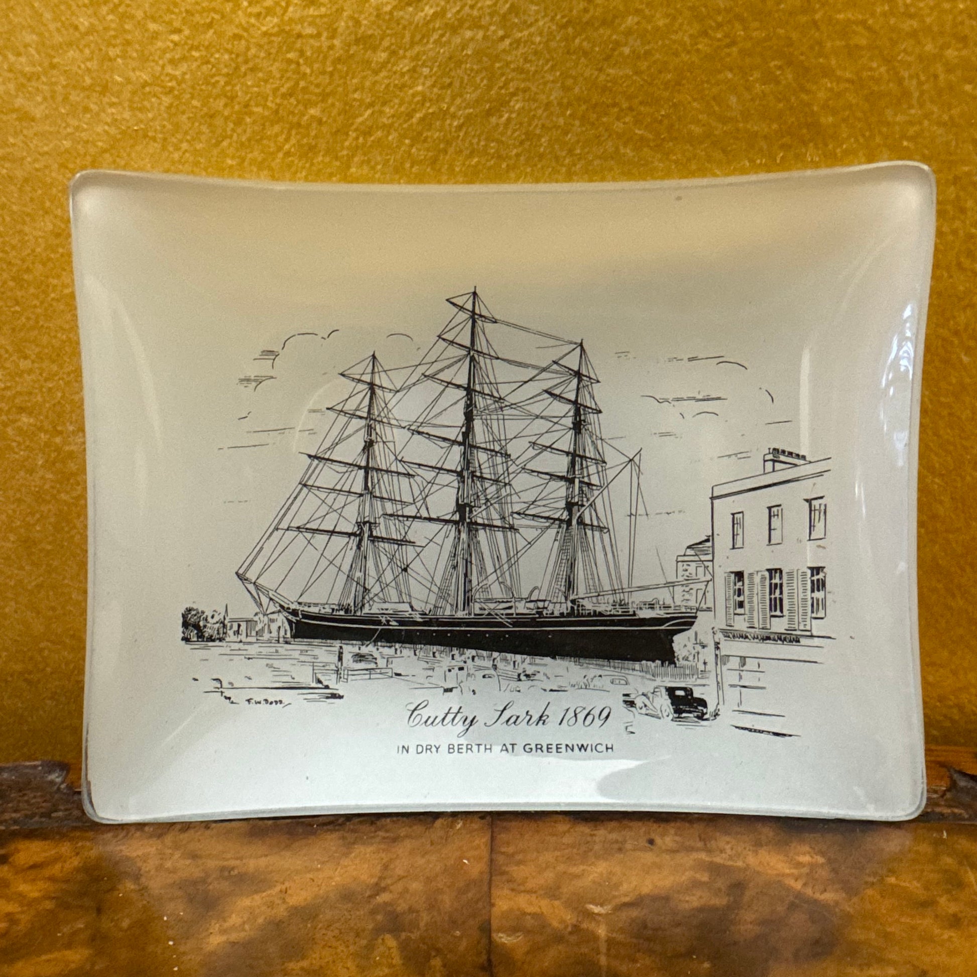 Cutty Sark Clipper Ship 1869 Glass Small Tray