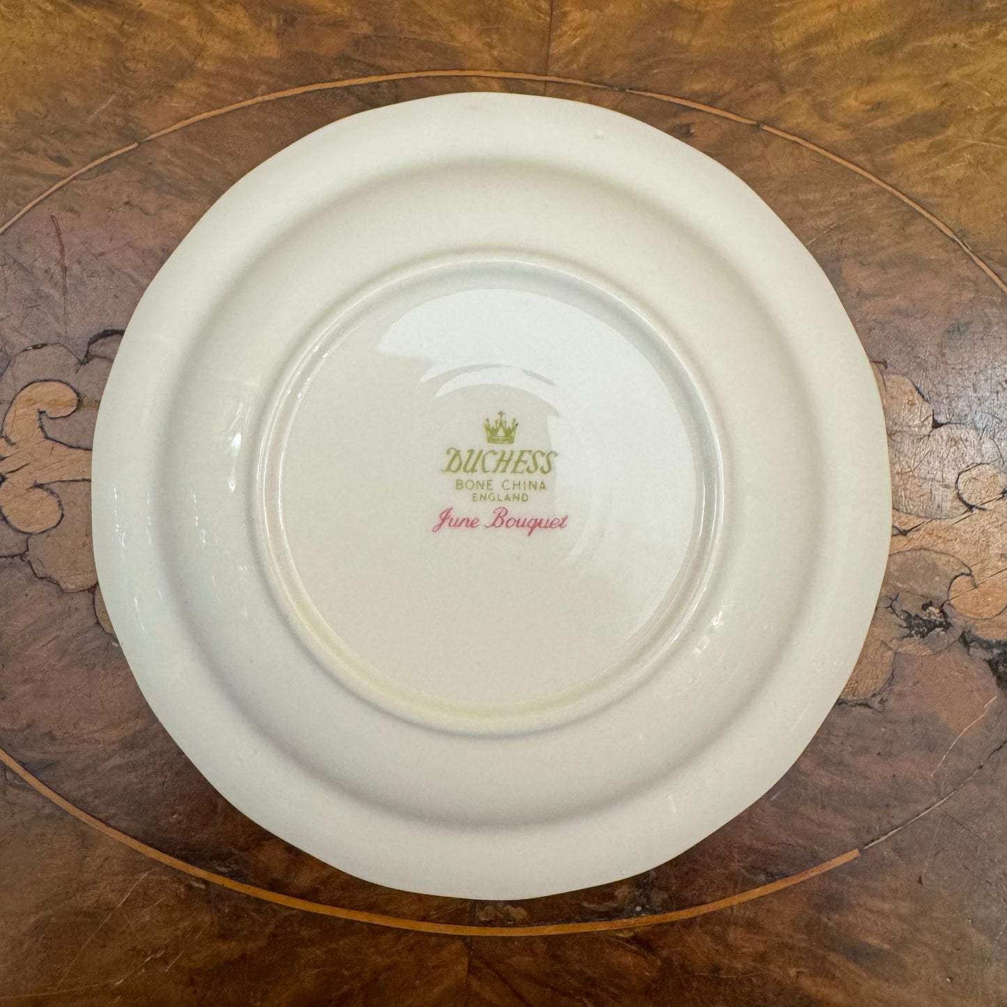 Duchess June Bouquet Trinket