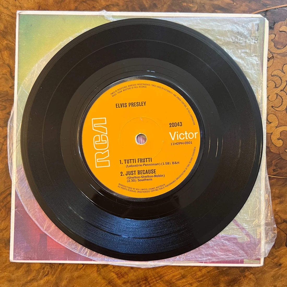 Elvis Presley Tuttu Frutti Record