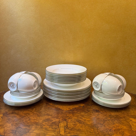 Esse Design The Silver Collection 40 Pieces Dinner Set 