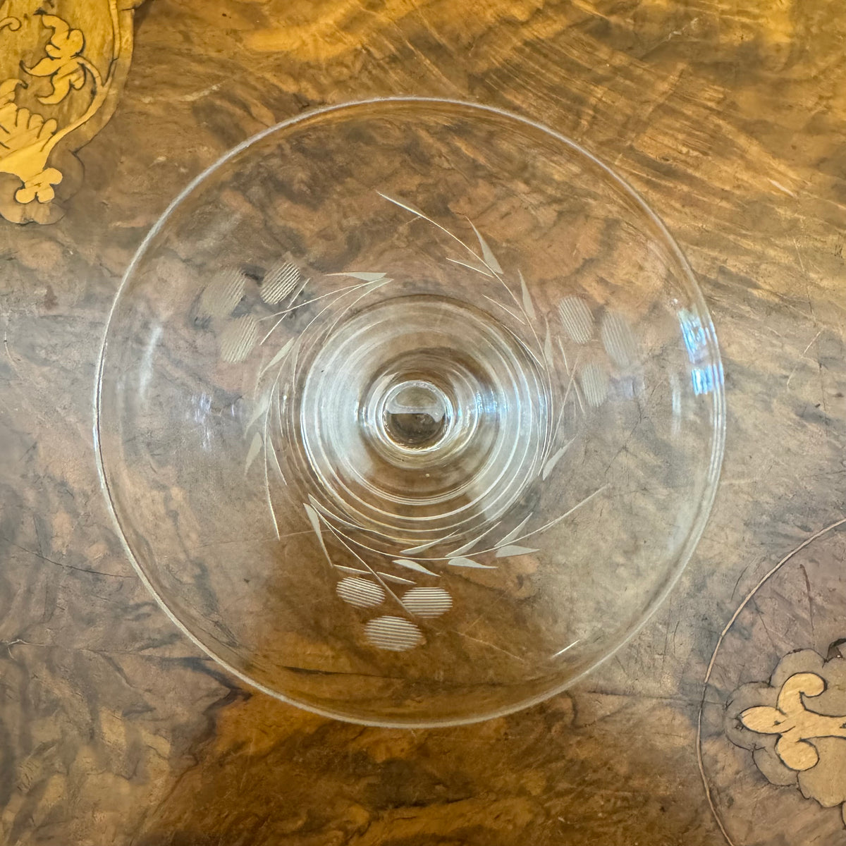 Etched Floral Port Glass 
