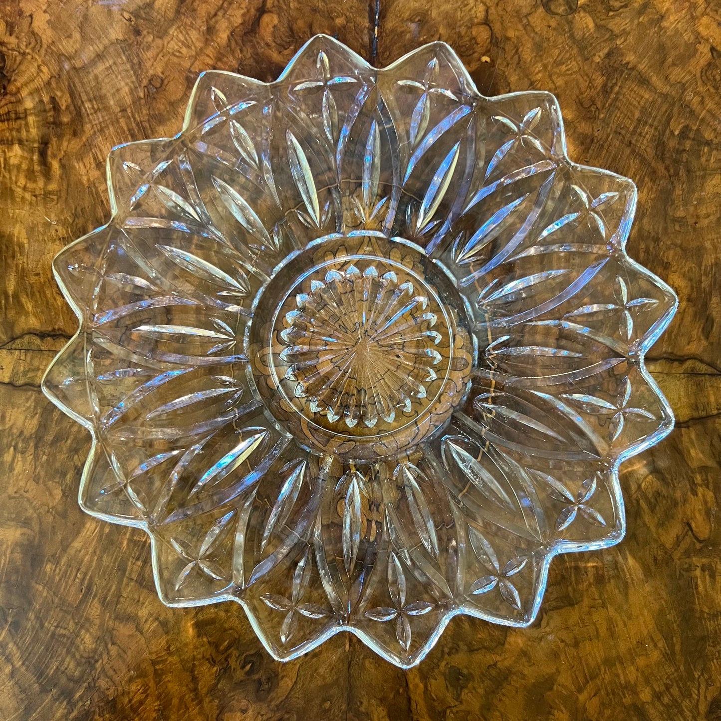 Federal Pressed Petal Glass Serving Dish 