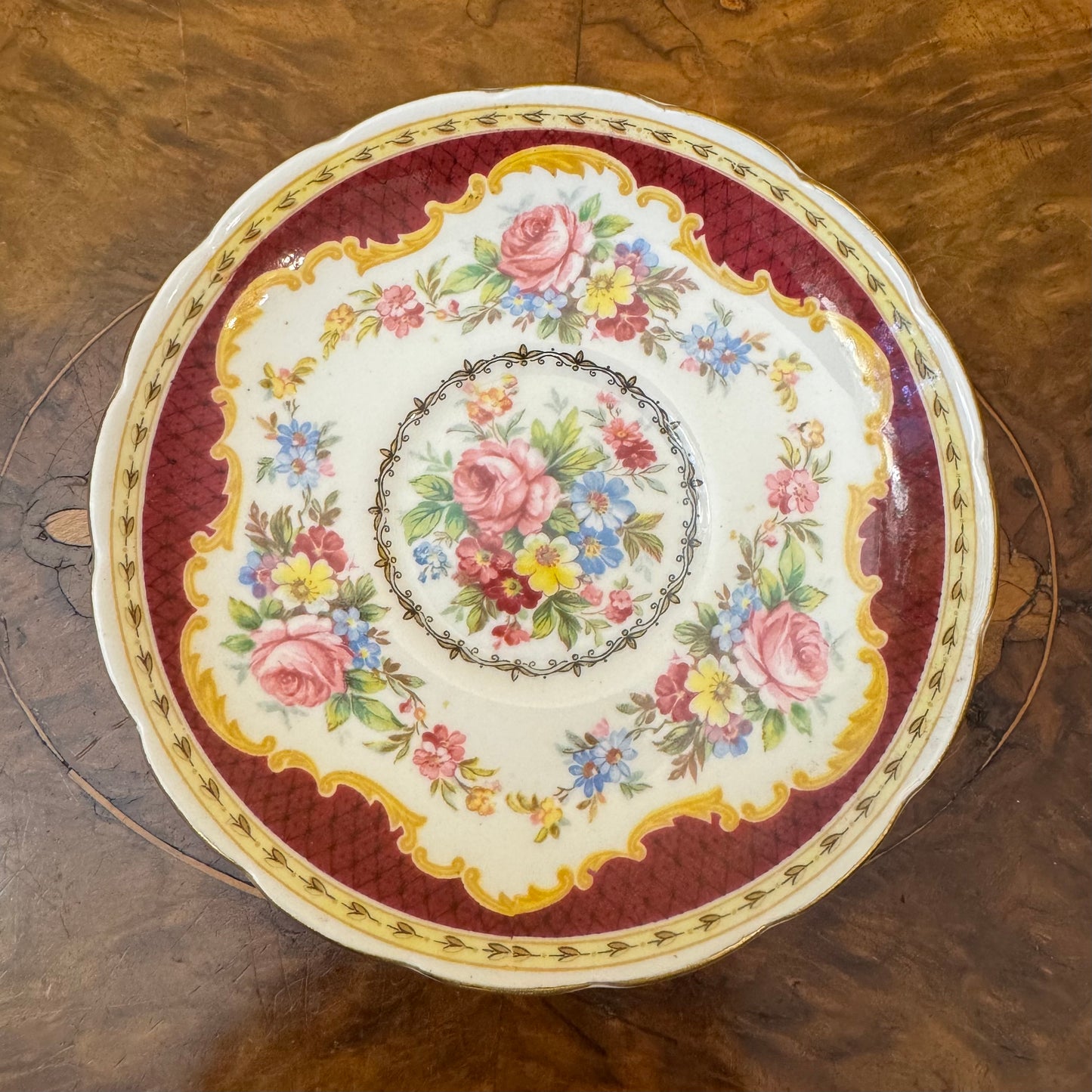 Foley Windsor Burgundy Saucer 