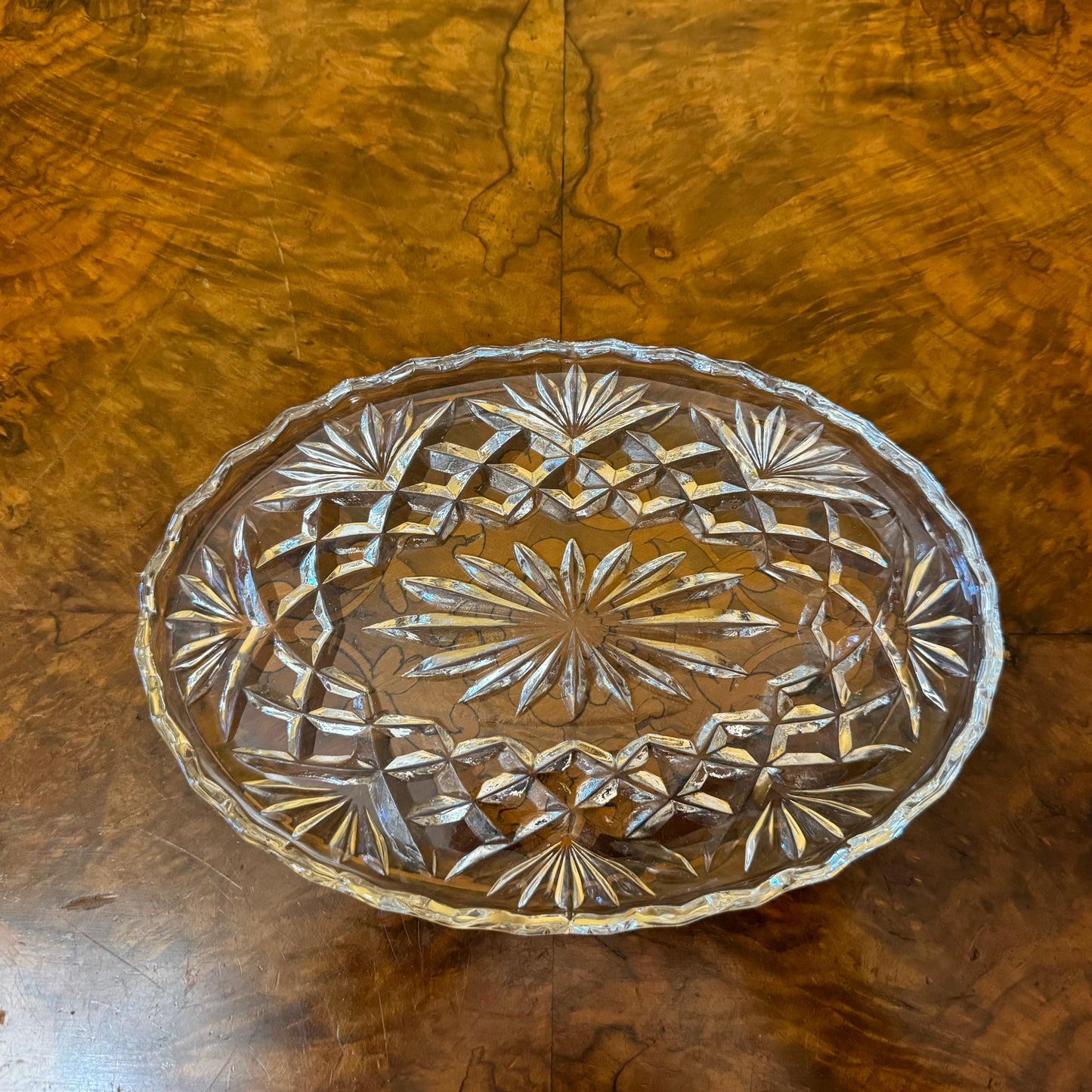 Glass Cut Oval Tray 