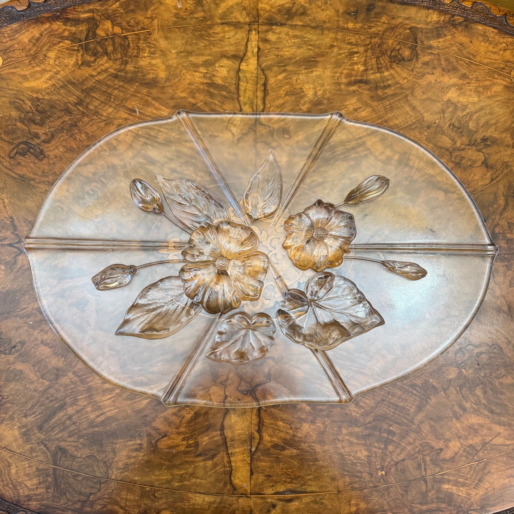 Glass Floral Detail Platter 