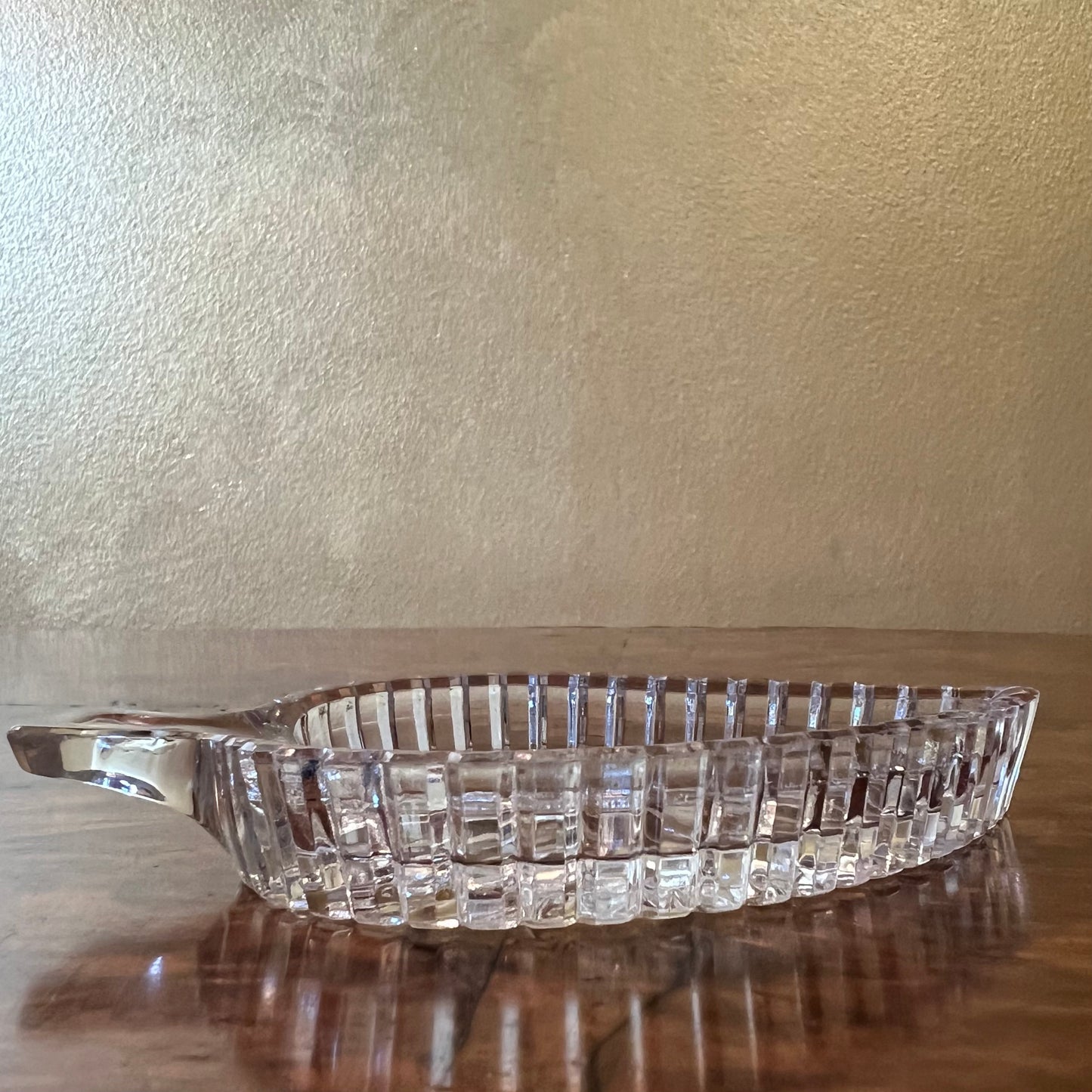 Glass Leaf Shape Dish 